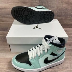 Air Jordan 1 Mid “Aqua”
